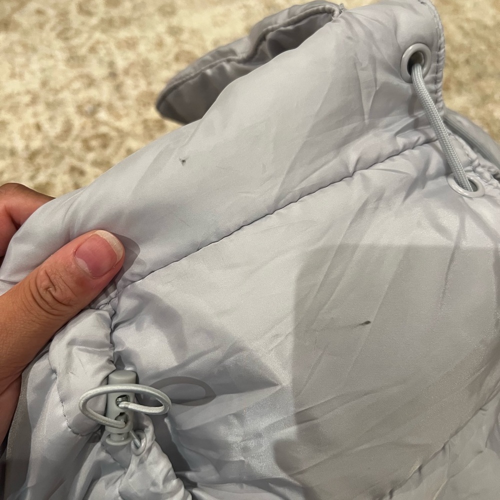 Blogilates Backpack - Picture 5 of 9